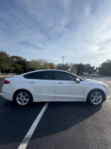 2018 Ford Fusion SE