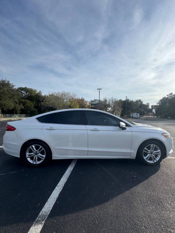 2018 Ford Fusion SE