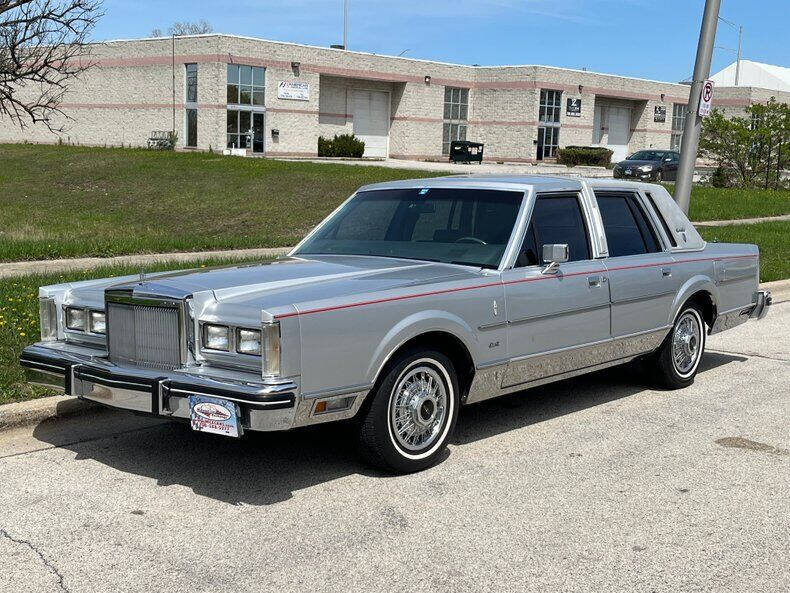 1984 Lincoln Town Car