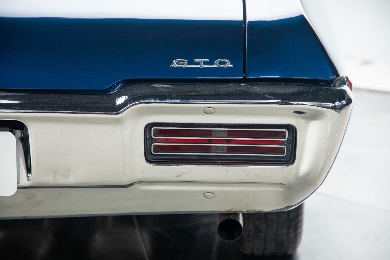 1968 Pontiac GTO 36
