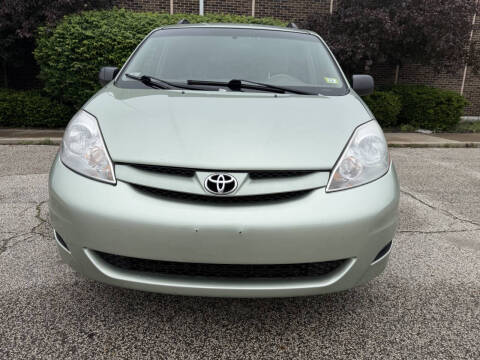 2008 Toyota Sienna CE 7-Passenger