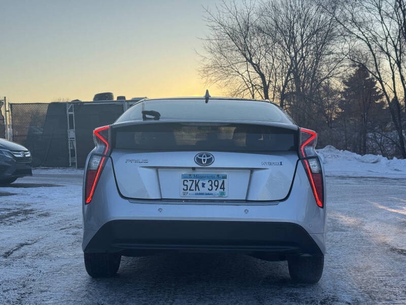 2017 Toyota Prius Two