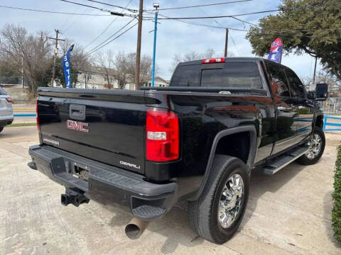 2017 GMC Sierra 2500HD Denali