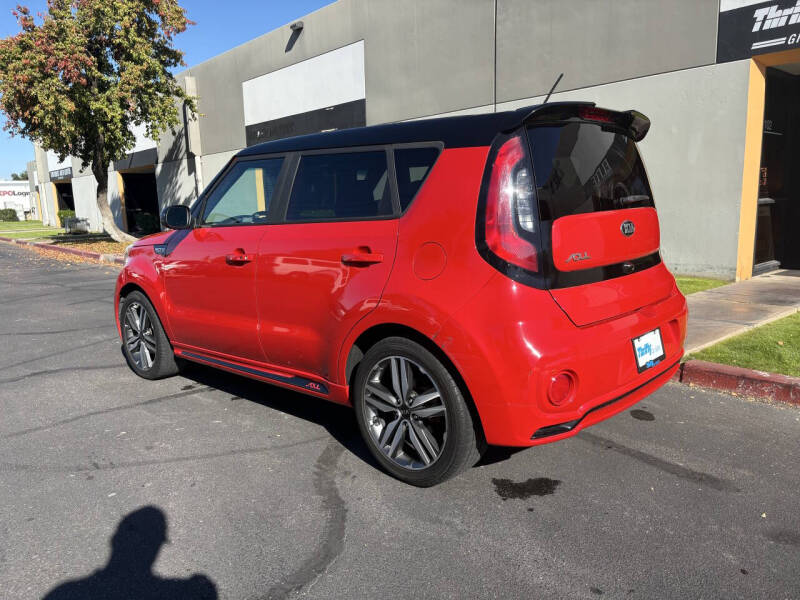 2019 Kia Soul +