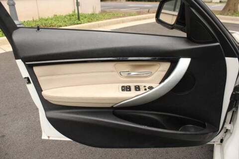 2016 BMW 3 Series 328i