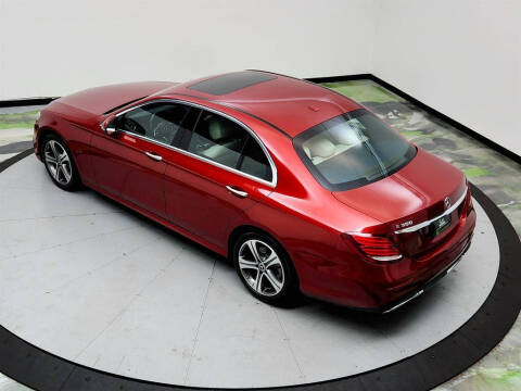 2019 Mercedes-Benz E-Class E 300