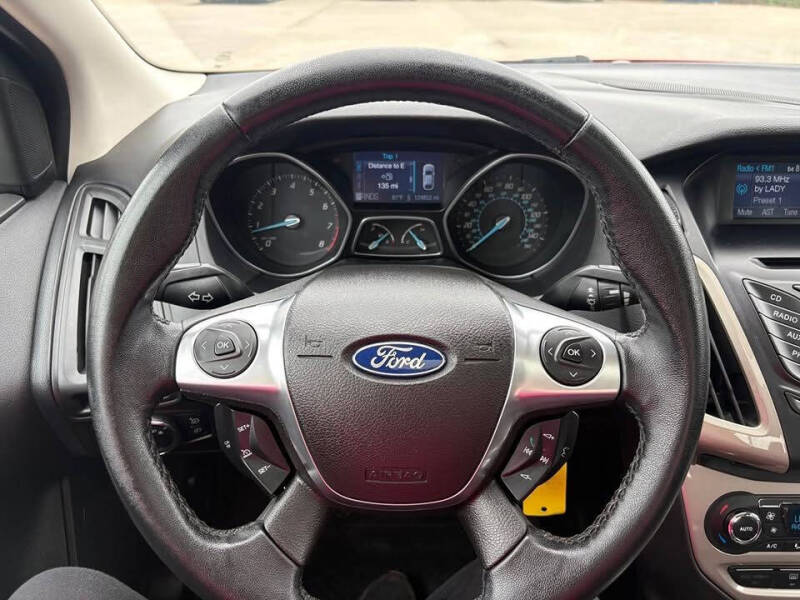2012 Ford Focus SEL