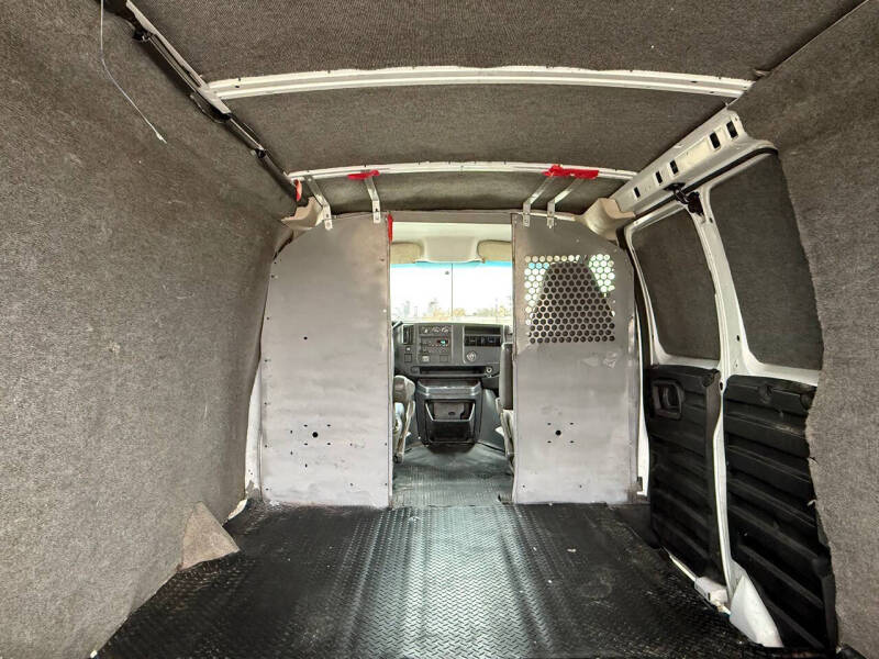 2004 Chevrolet Express 2500