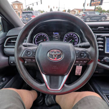 2019 Toyota Camry LE