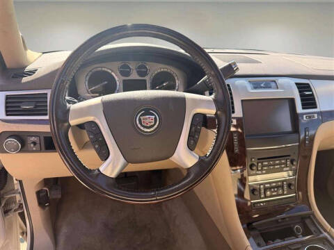 2014 Cadillac Escalade ESV Luxury