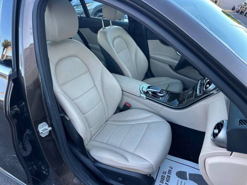 2016 Mercedes-Benz C-Class