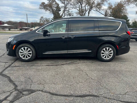 2018 Chrysler Pacifica Touring L Plus