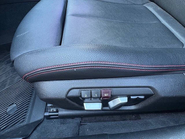 2017 BMW 3 Series 330i