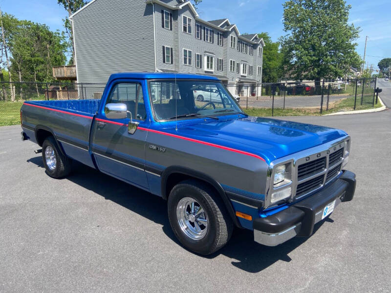 1992 Dodge RAM 150 LE