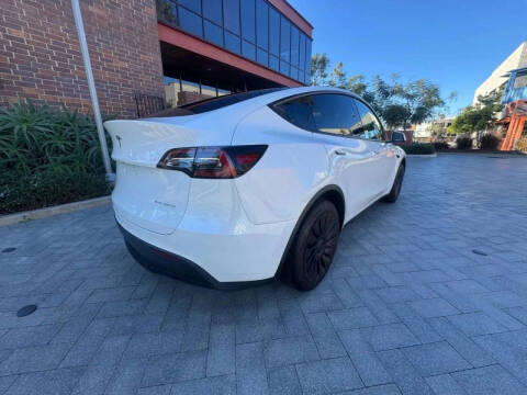 2023 Tesla Model Y Long Range