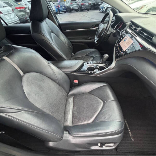 2019 Toyota Camry XSE