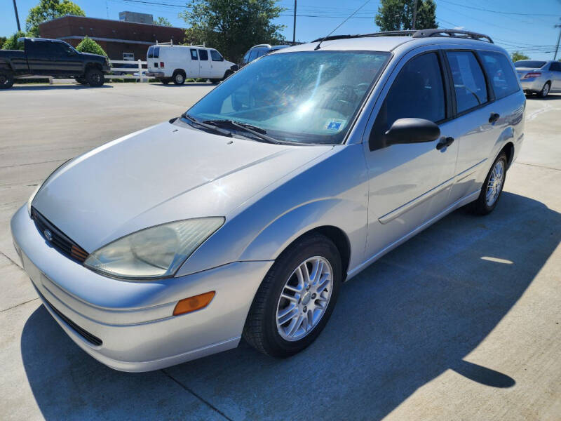 2002 Ford Focus SE photo 3