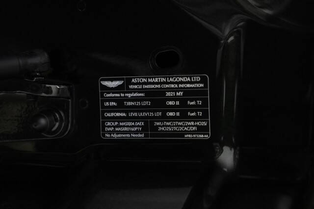 2021 Aston Martin DBX