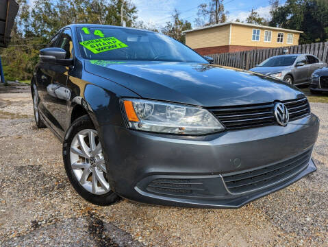 2014 Volkswagen Jetta for sale at The Auto Connect LLC in Ocean Springs MS