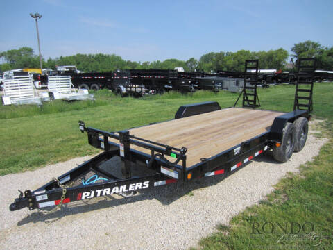 2023 PJ Trailer CC Equipment CCJ1872BSBK for sale at Rondo Truck & Trailer in Sycamore IL