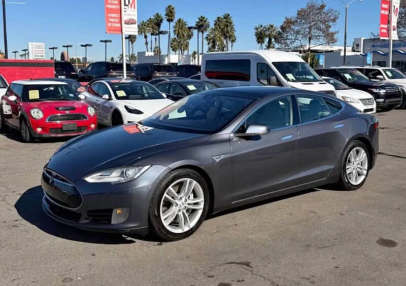 2016 Tesla Model S