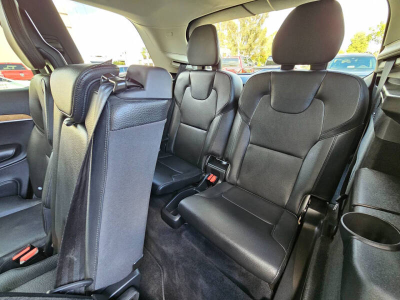 2025 Volvo XC90 B6 Plus Bright Theme 7P