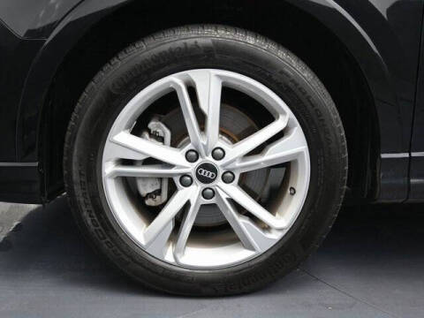 2022 Audi Q3 quattro S line Prem Plus 45 TFSI