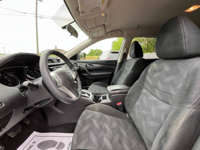 2016 Nissan Rogue S