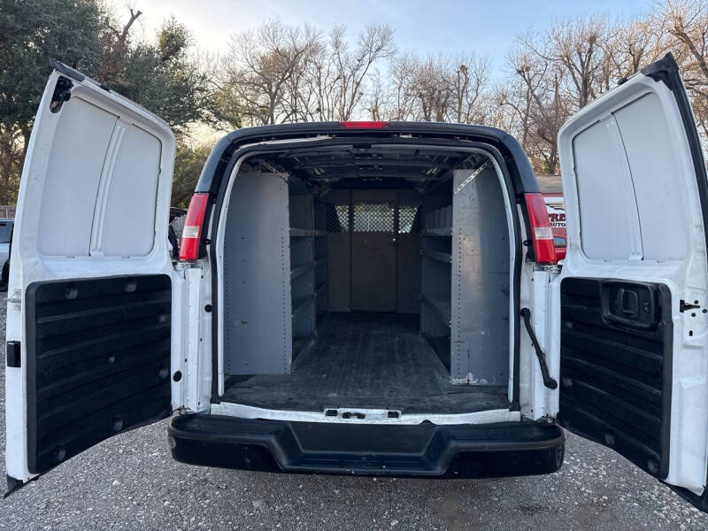 2017 Chevrolet Express 2500