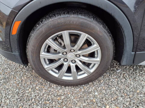 2023 Cadillac XT4 Premium Luxury