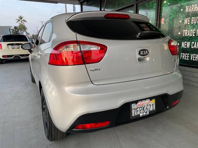 2014 Kia Rio 5-Door LX