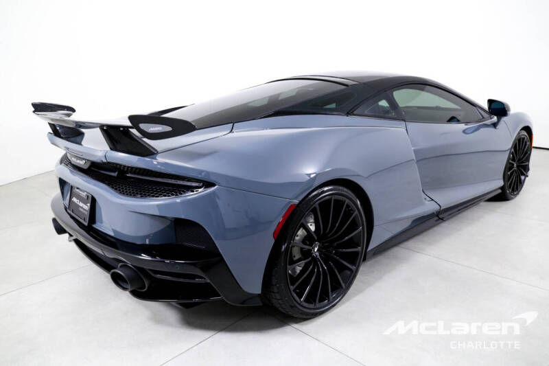 2021 McLaren GT
