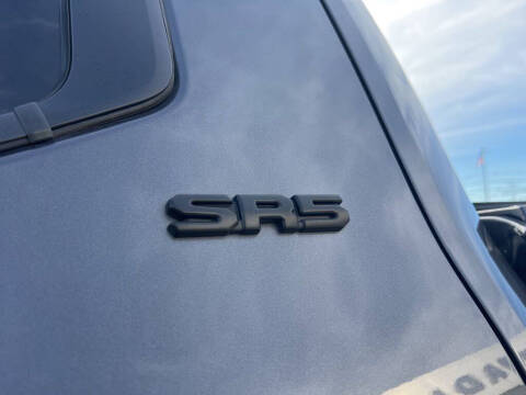 2023 Toyota Tundra SR5