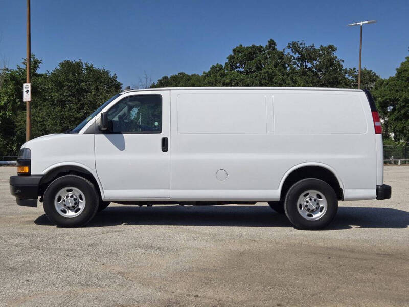 2021 Chevrolet Express 2500