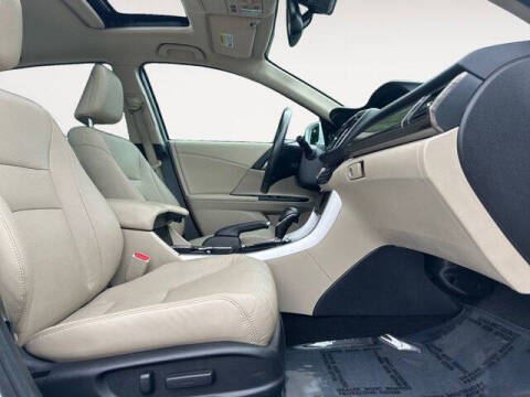 2017 Honda Accord EX-L V6 w/Navi w/Honda Sensing