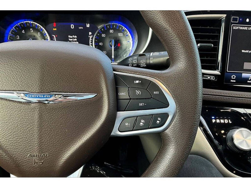 2021 Chrysler Pacifica Touring