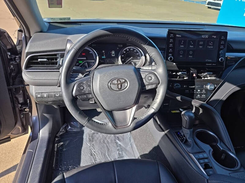 2024 Toyota Camry Hybrid XSE