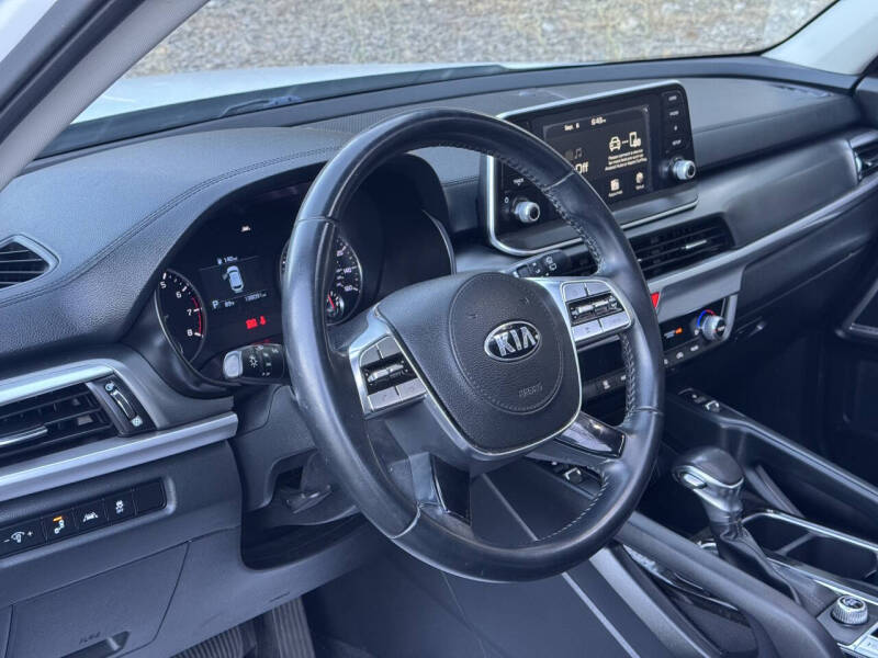 2020 Kia Telluride S