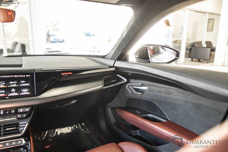 2022 Audi RS e-tron GT quattro