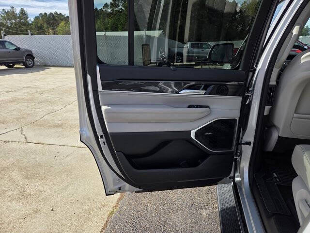 2022 Jeep Wagoneer Series I