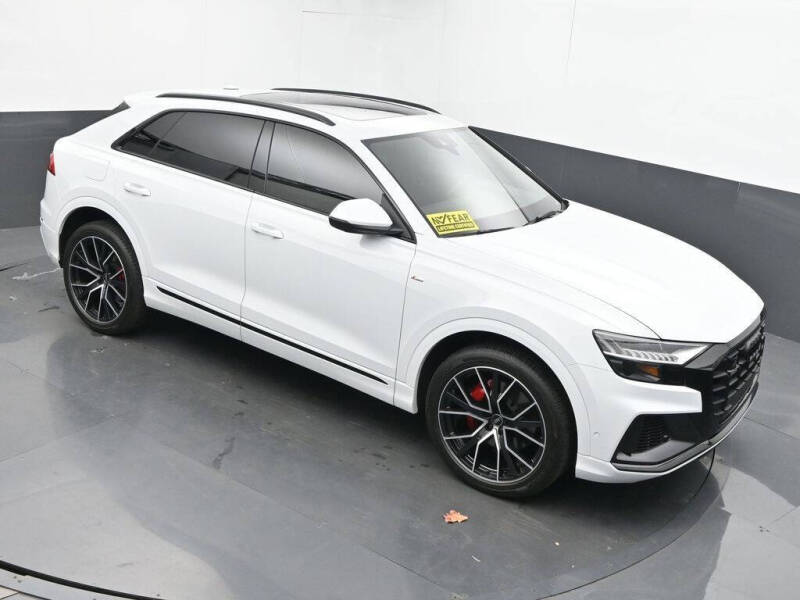 2022 Audi Q8 quattro Premium Plus 55 TFSI