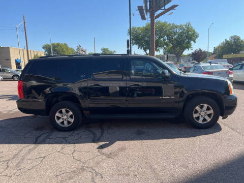 2011 GMC Yukon XL SLT