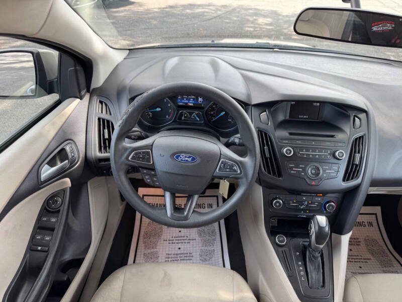 2015 Ford Focus SE