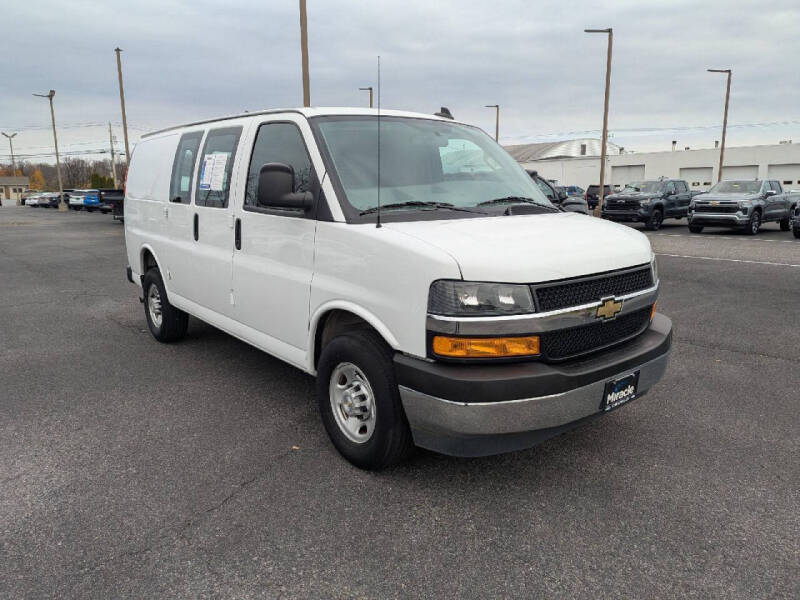 2024 Chevrolet Express 2500