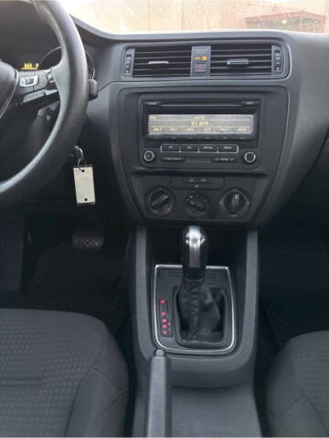 2015 Volkswagen Jetta