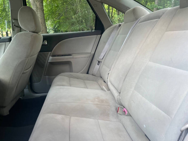 2008 Ford Taurus SEL