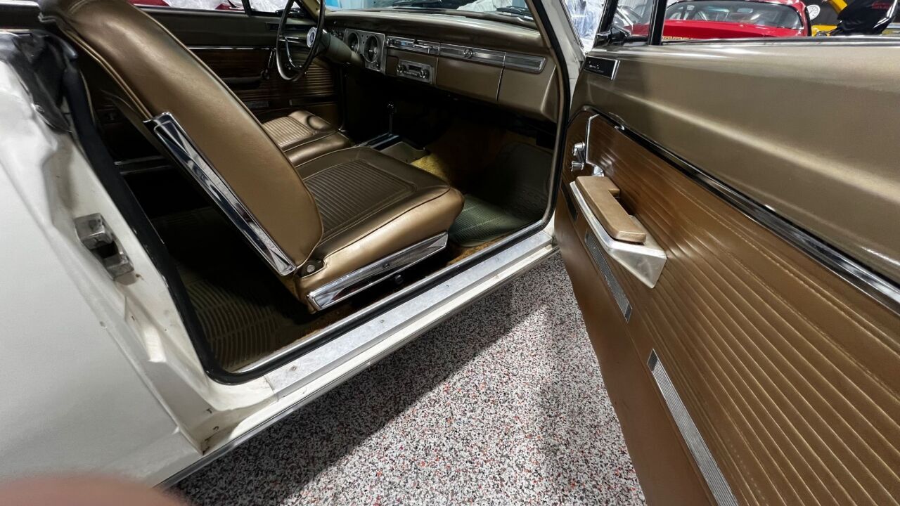 1965 Plymouth Barracuda 23