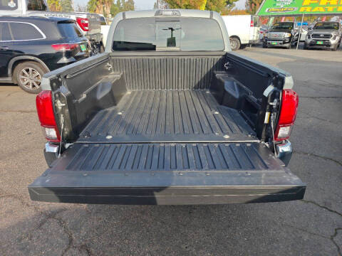 2021 Toyota Tacoma SR5 V6