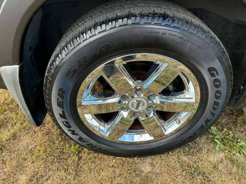 2012 Nissan Armada Platinum