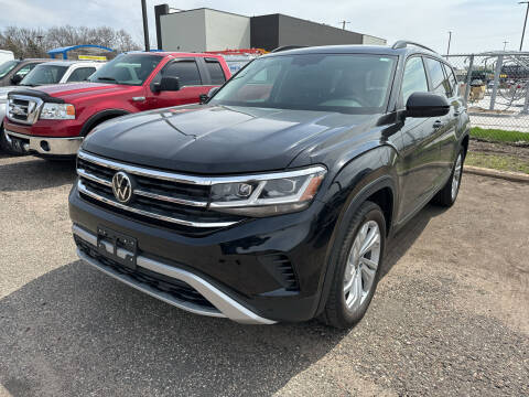 2021 Volkswagen Atlas for sale at Northtown Auto Sales in Spring Lake MN